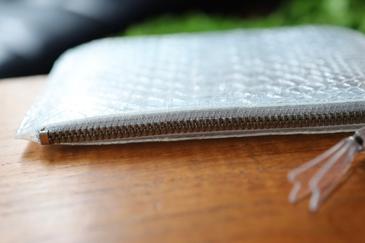 コムデギャルソン 財布 SNAKE TRANSPARENT ZIP POUCH(小)(8Z-T810-051)☆12月再入荷致します！