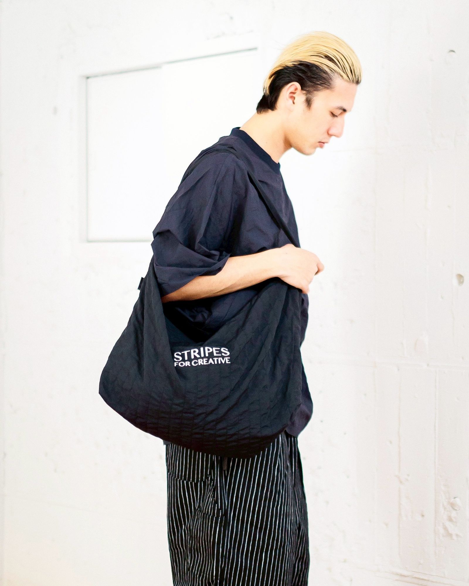 SEE SEE BIG NYLON SS CREW w/DRAWSTRINGS[BSM45-24SS-ET05