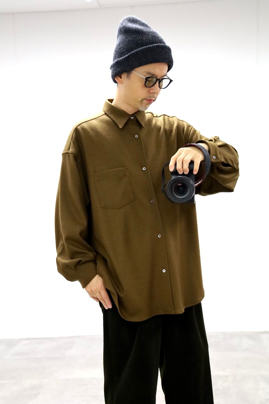 グラフペーパー 25AW Wool Smooth Flannel Oversized Regular Collar Shirt(GU253-50221B)BROWN