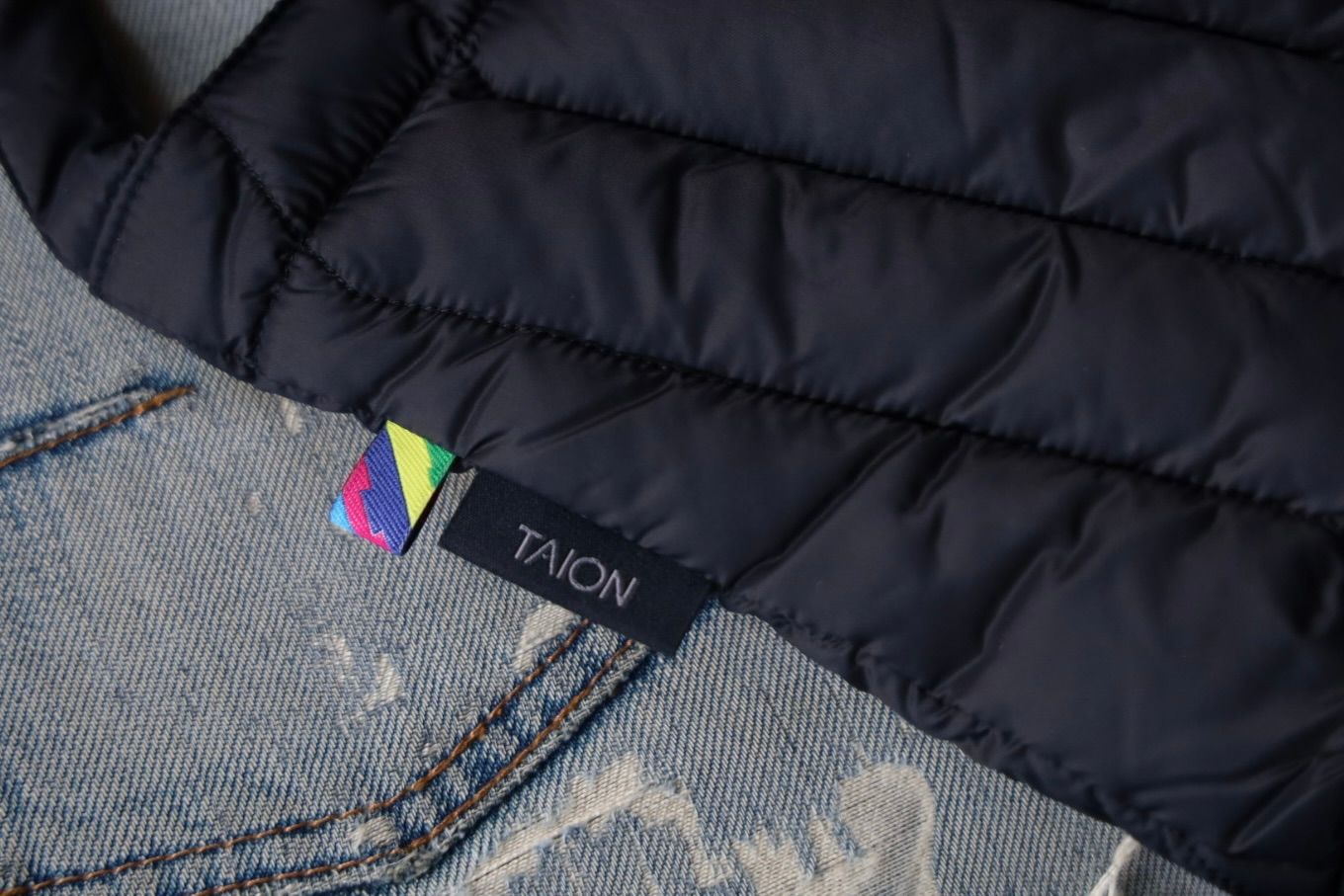 イズネス 25AW DOWN POUCH is-ness×TAION (25AW_35_1007AWDOWNBG01)BLACK☆新作発売！
