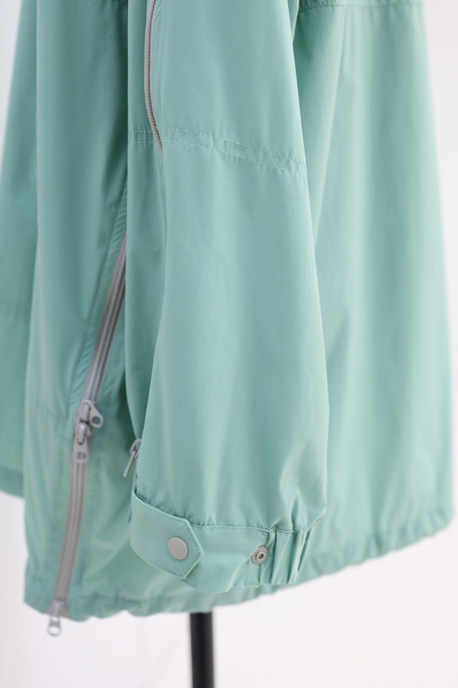 イズネス 26SS Technical Ventilation Coat(26SS_29_1008SSJK09)MINT☆新作発売！