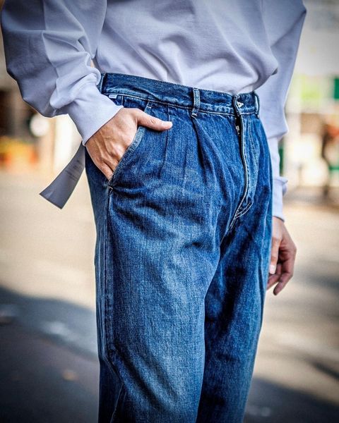 グラフペーパー Selvage Denim Two Tuck Pants(DARK FADE INDIGO) 1月18日(土)新作発売！