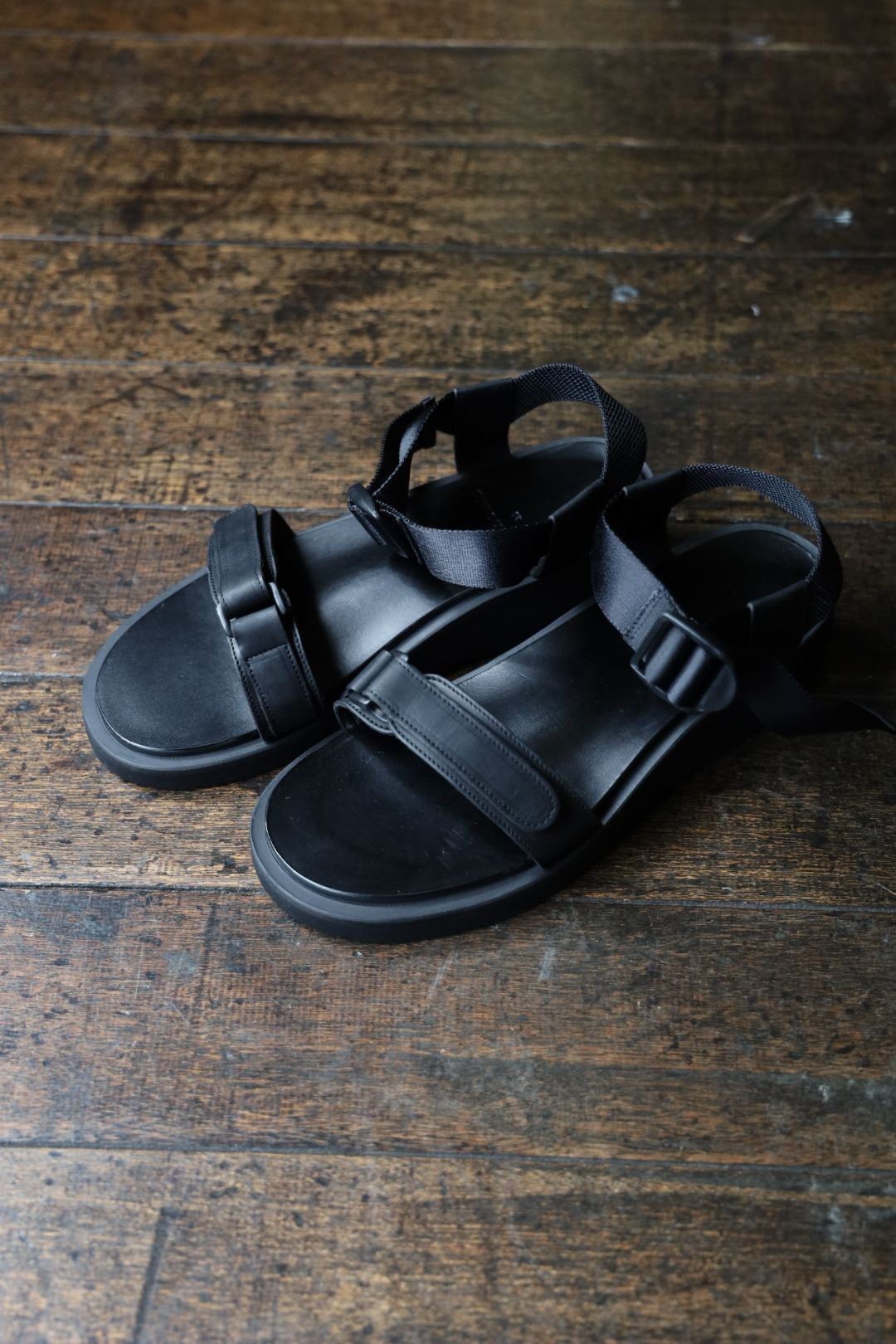 FOOTWORKS - FOOTWORKSフットワークス New Sandals with Velcro
