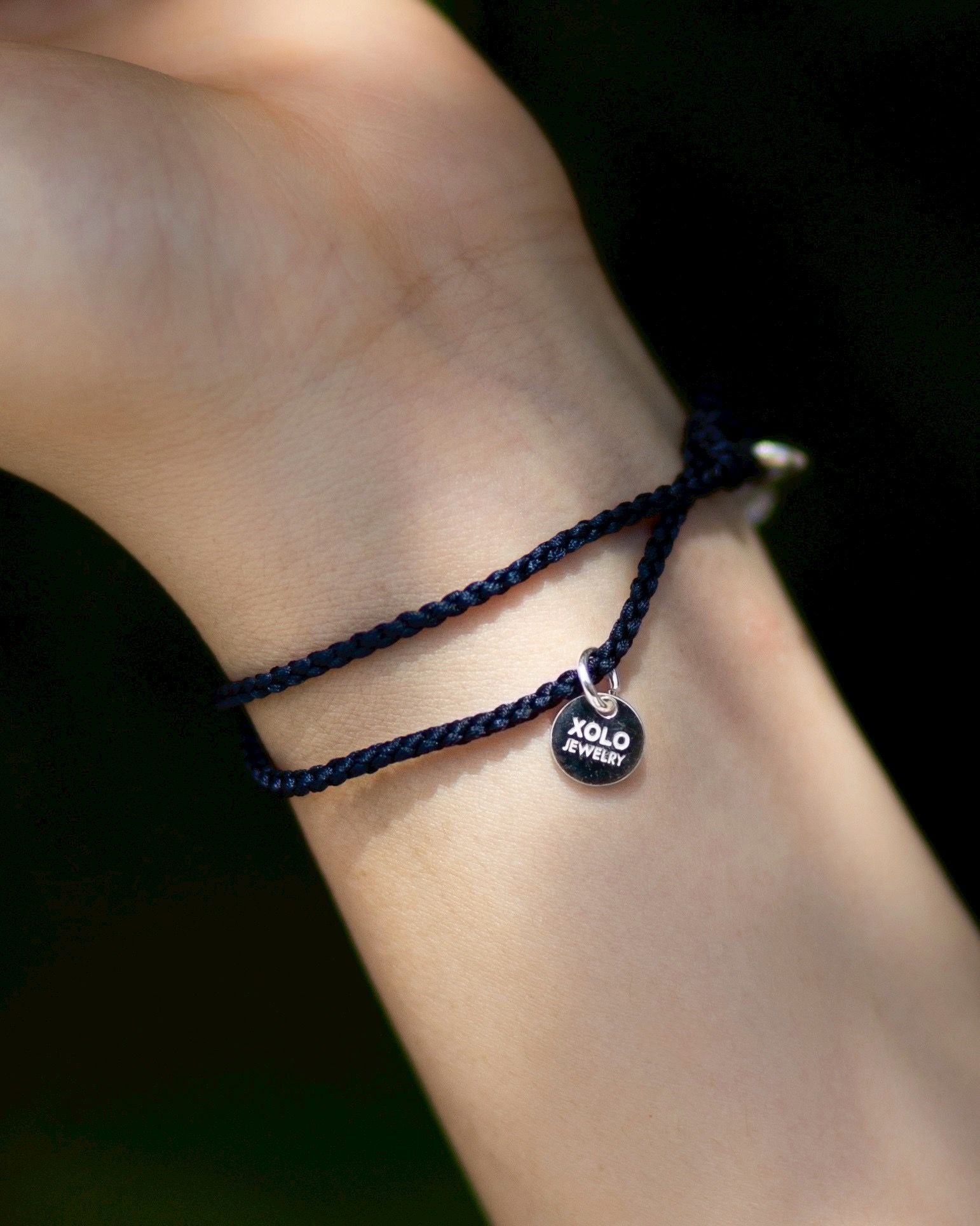 XOLO JEWELRY ショロジュエリー / Twisted Rope Link Silk Code Bracelet (NAVY)☆6月19日再入荷！