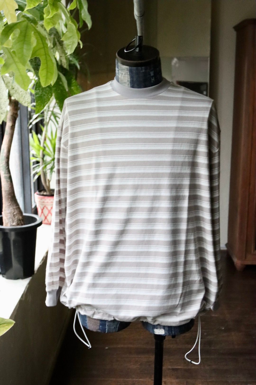 イズネス25AW BALLOON STRIPES LONG SLEEVE T SHIRT(1004AWCS03)GRAY×WHITE border