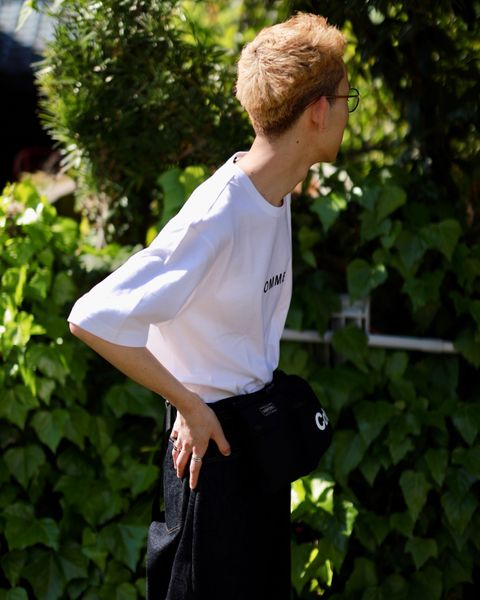 COMME des GARCONS HOMME コムデギャルソンオム23SS 綿度詰天竺ロゴプリントTシャツ スタイル