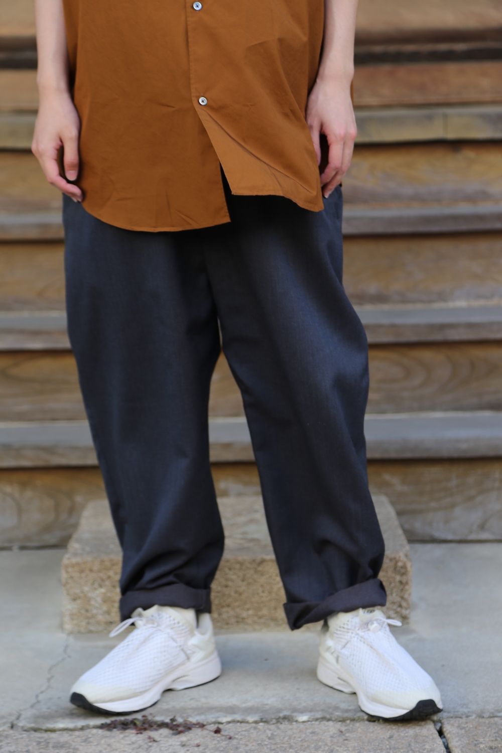 Graphpaper Broad Oversized S/S Regular Collar Shirt(GM212-50625B) style. 2021.05.23.