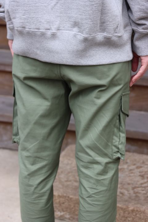 COMME des GARCONS HOMME カレッジロゴスウェット(HH-T016-051) style. 2021.09.05.