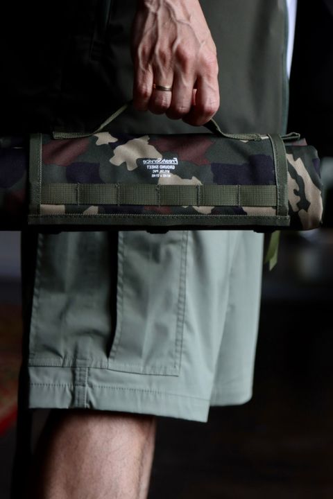 FreshService MICRO TYPEWRITER CARGO SHORTSスタイル