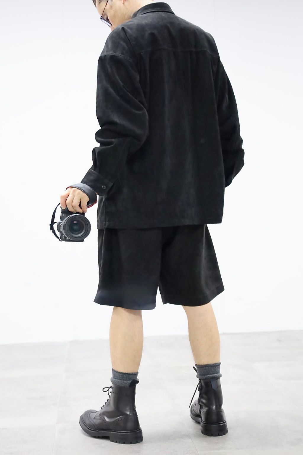 Graphpaper 26SS Cow Nubuck Leather L/S Oversized Regular Collar Shirt"BLACK"スタイル