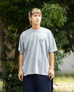 フレッシュサービス CORPORATE PRINTED S/S TEE "CROC"(FSC263-70138)H.GRAY