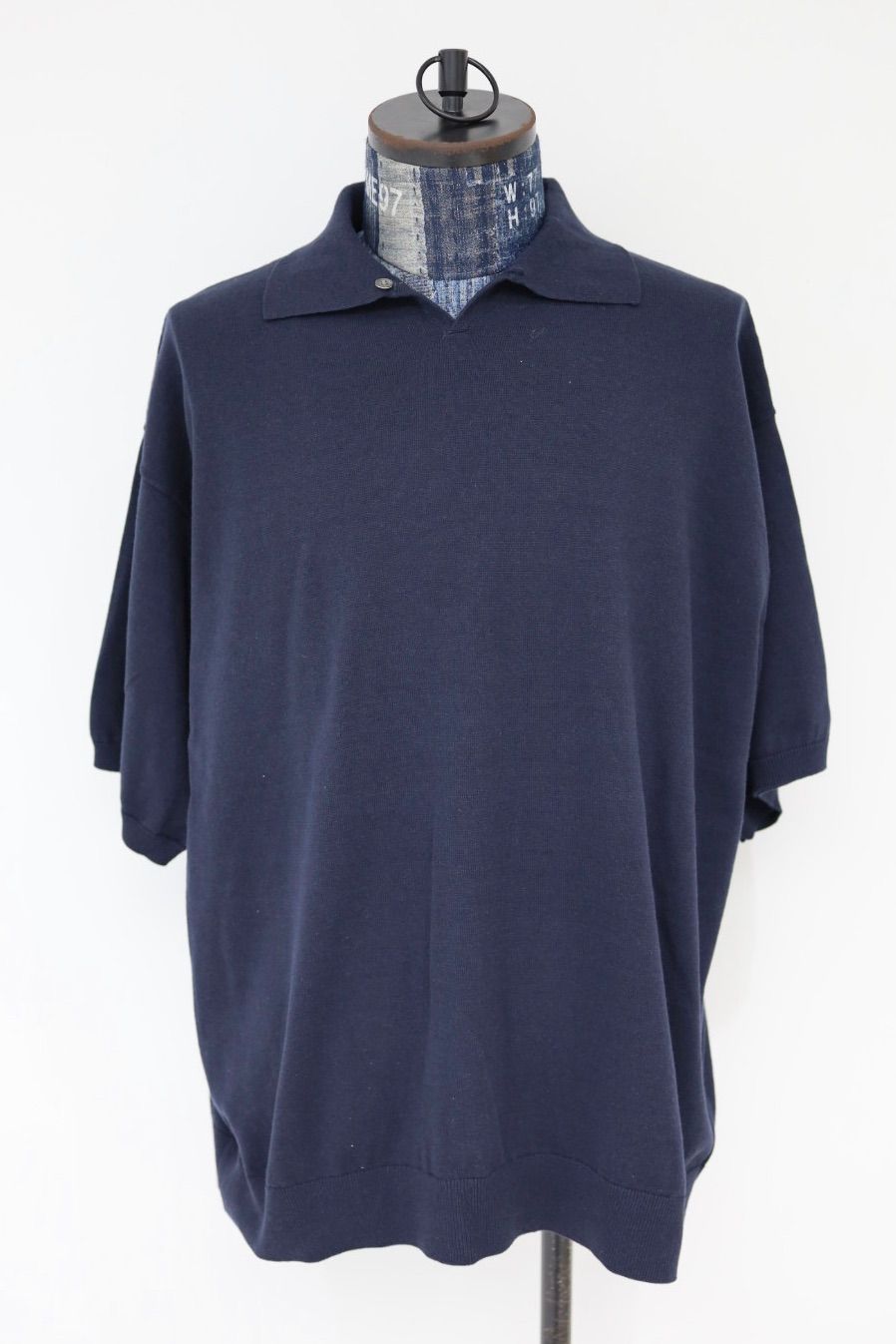 イズネス 26SS Knitted Polo Shirt (26SS_44_1008SSPOLO01)NAVY☆新作発売！