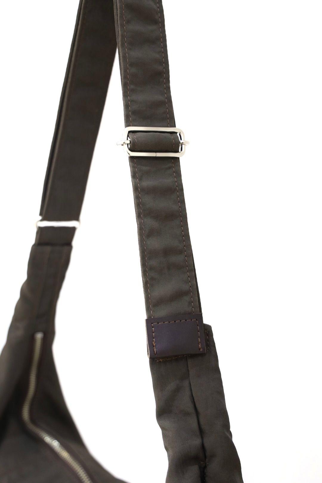 YOKE 26FW Nylon Circle Shoulder Bag(YK26FW01406A)Dark Brown