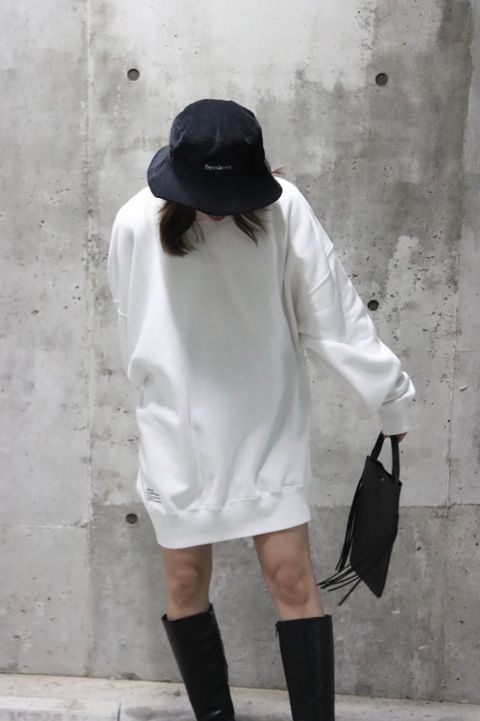 FreshService LIGHT OZ CREW NECK SWEAT style.2023.01.15.