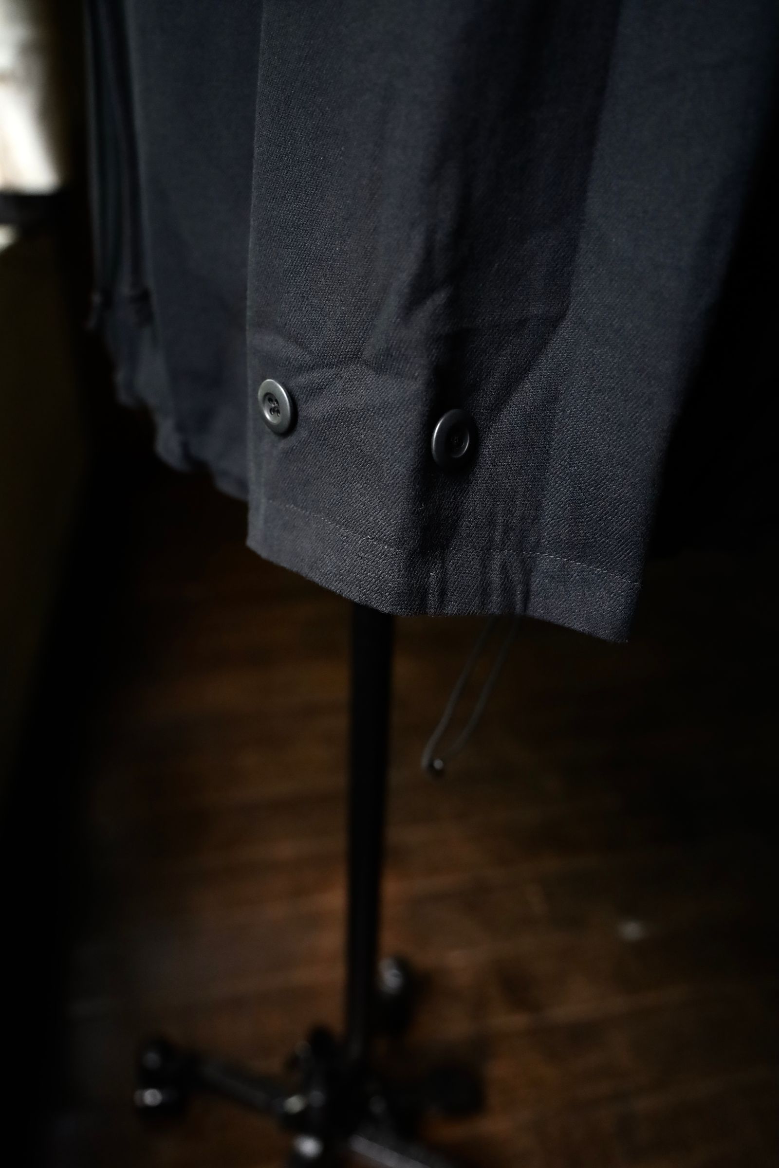 フレッシュサービス TYPEWRITER REVERSIBLE WINDBLUSE(FSC243-30007)BLACK