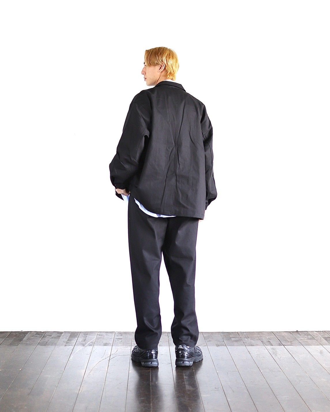 フレッシュサービス24SS CORPORATE CHINO JACKET スタイル