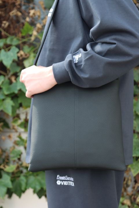 VIBTEX for FreshService “L/S CREW NECK TEE” style.2022.10.23