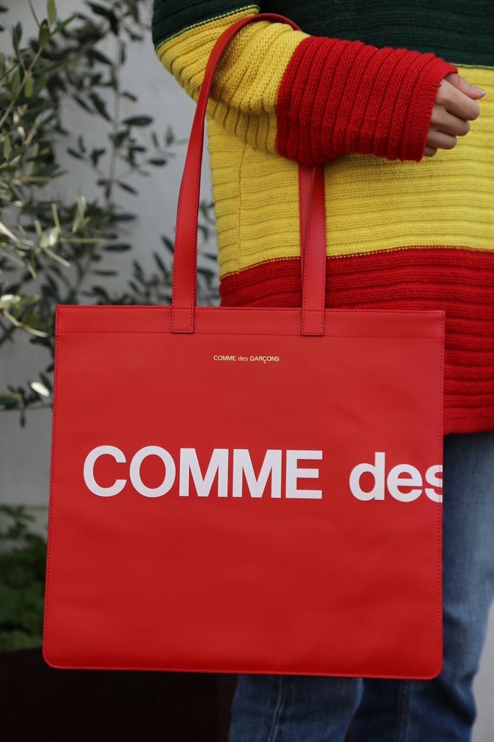 Wallet COMME des GARCONS HugeLogo発売