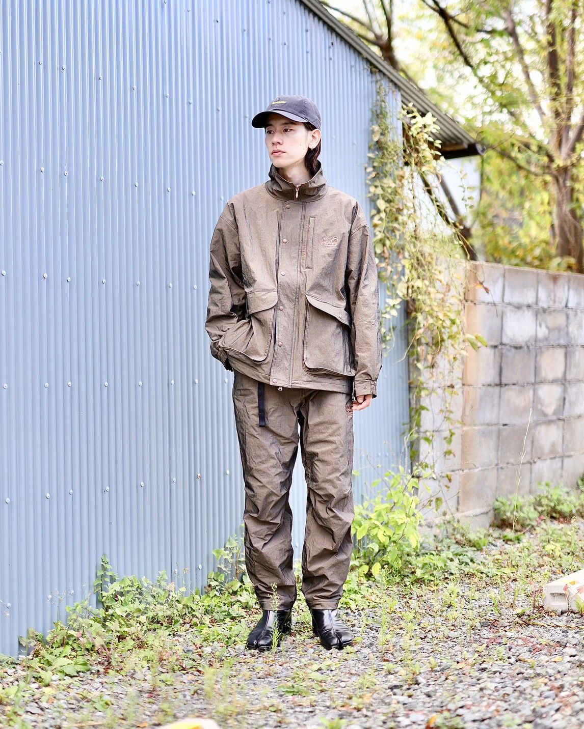 is-ness - イズネス23AW SHAKA SHAKA NYLON JACKET(1005AWJK07)BROWN