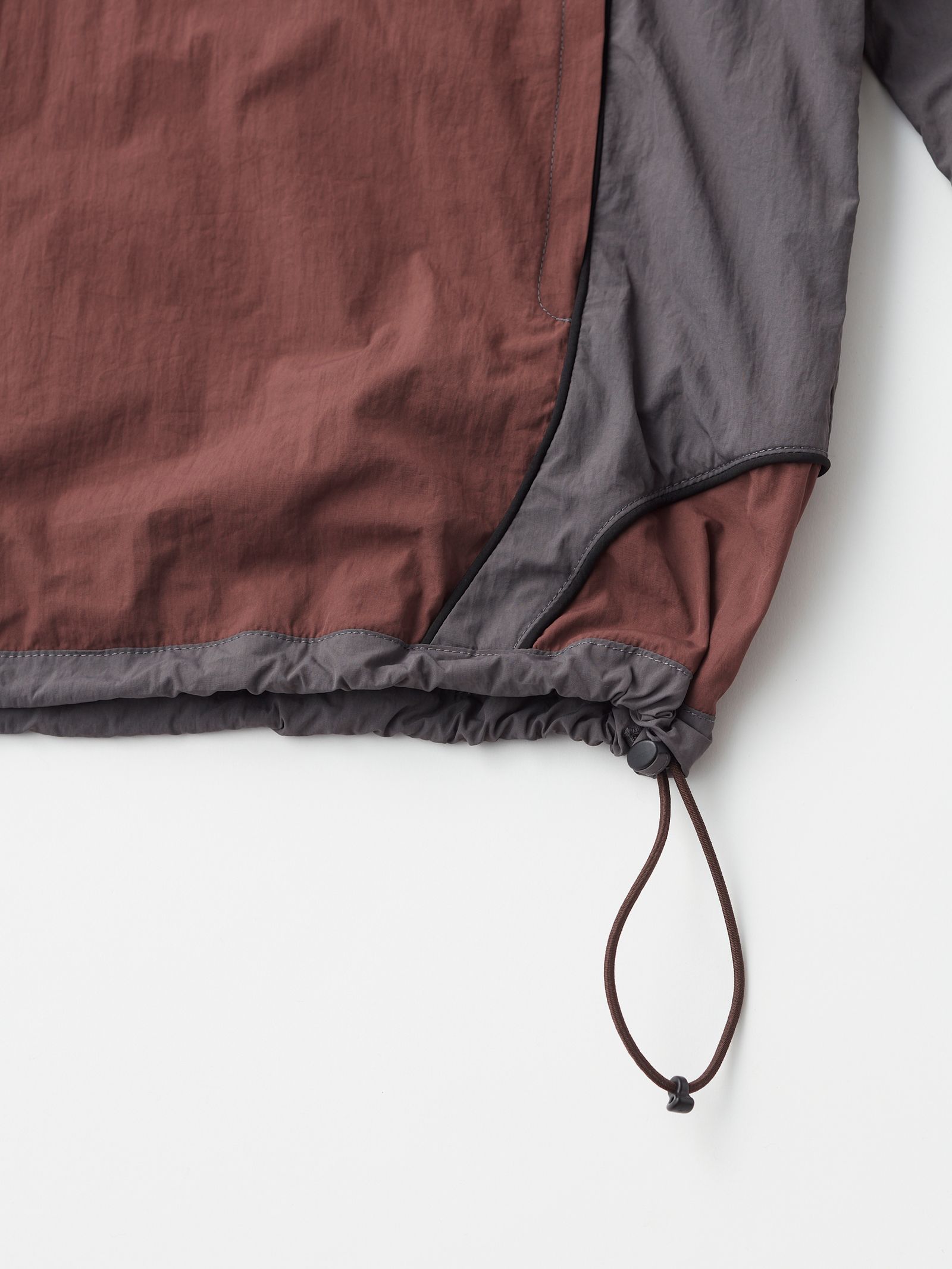 セダンオールパーパス SS24 UMBRO® Woven Track Jacket(SD24S-JK05)Charcoal Brown☆3月9日(土)発売！