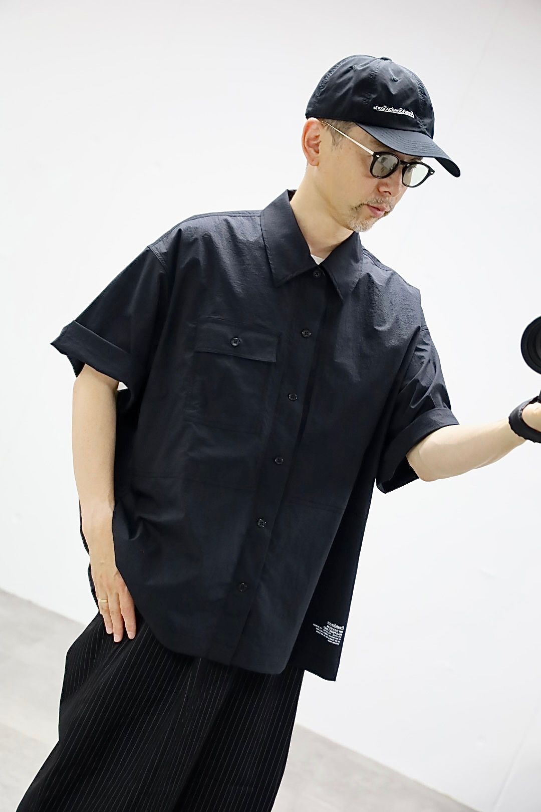 FreshService 26SS CORPORATE WIDE EASY PANTS"BLACK STRIPE"スタイル
