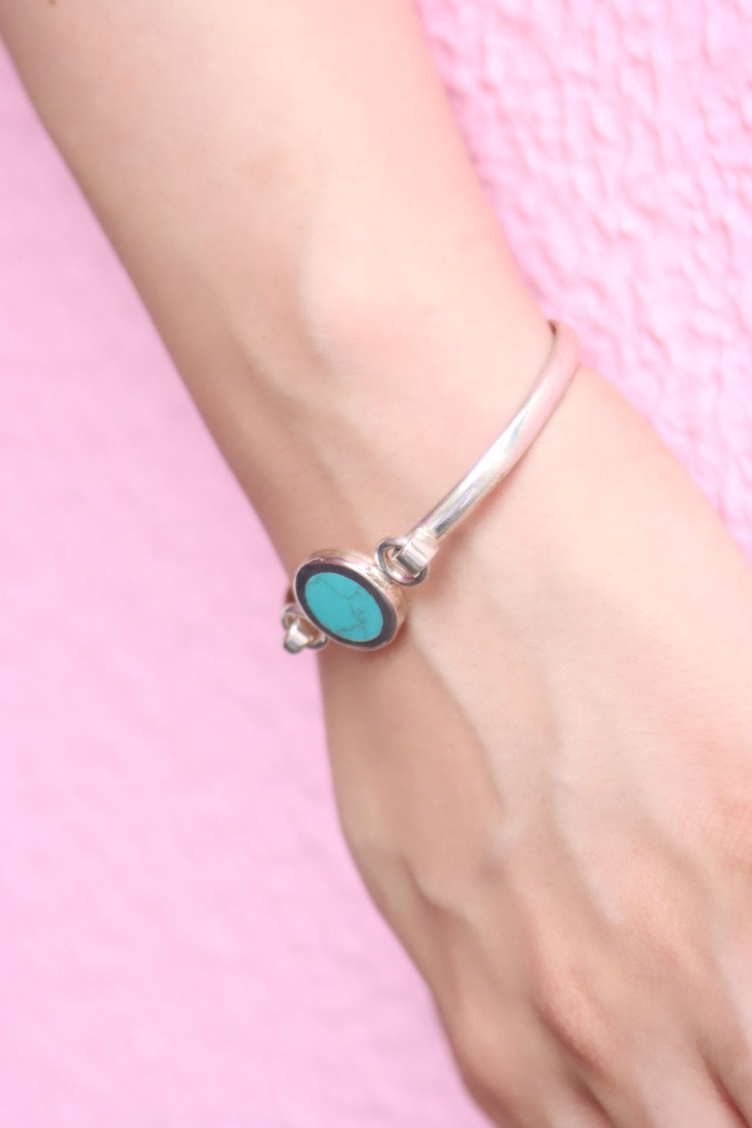 XOLO - ショロジュエリーバングル Round Open Bangle with Turquoise