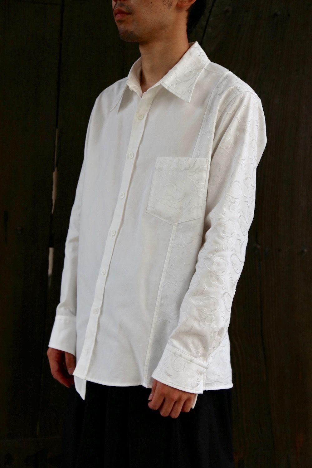 sulvam OX left embro shirt"WHITE"Style..7..      mark
