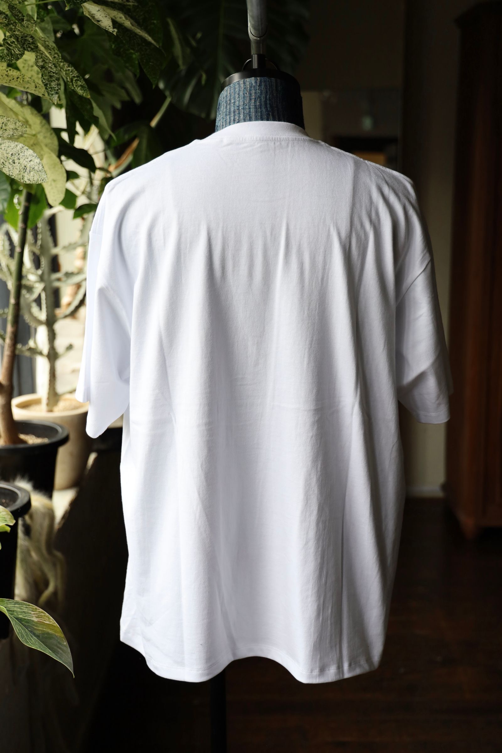 フレッシュサービス CORPORATE PRINTED S/S TEE “FOOTBALL”(WHITE)
