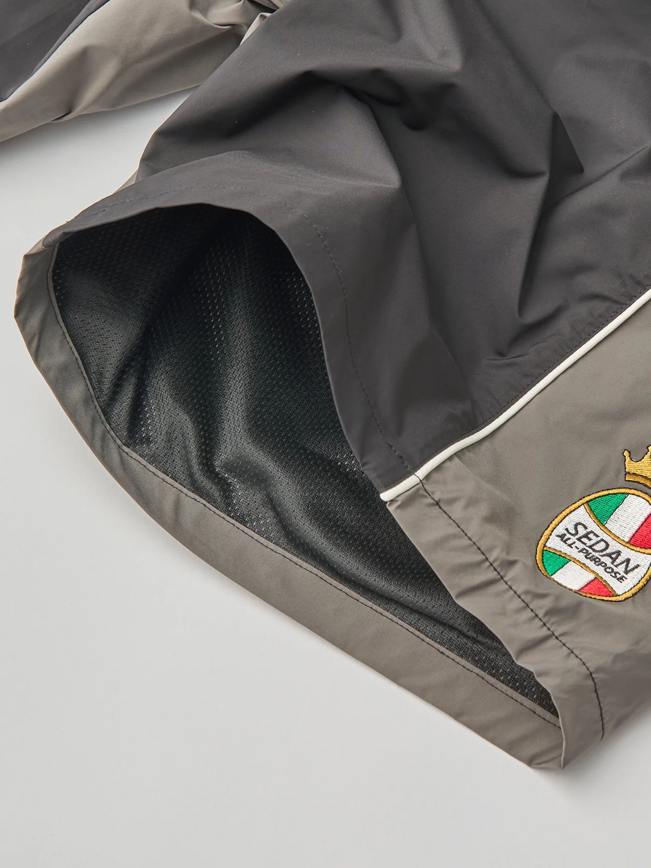 セダンオールパーパス SS25 Kappa Presentation Shorts(SD25S-PT08)NERO(BLACK)