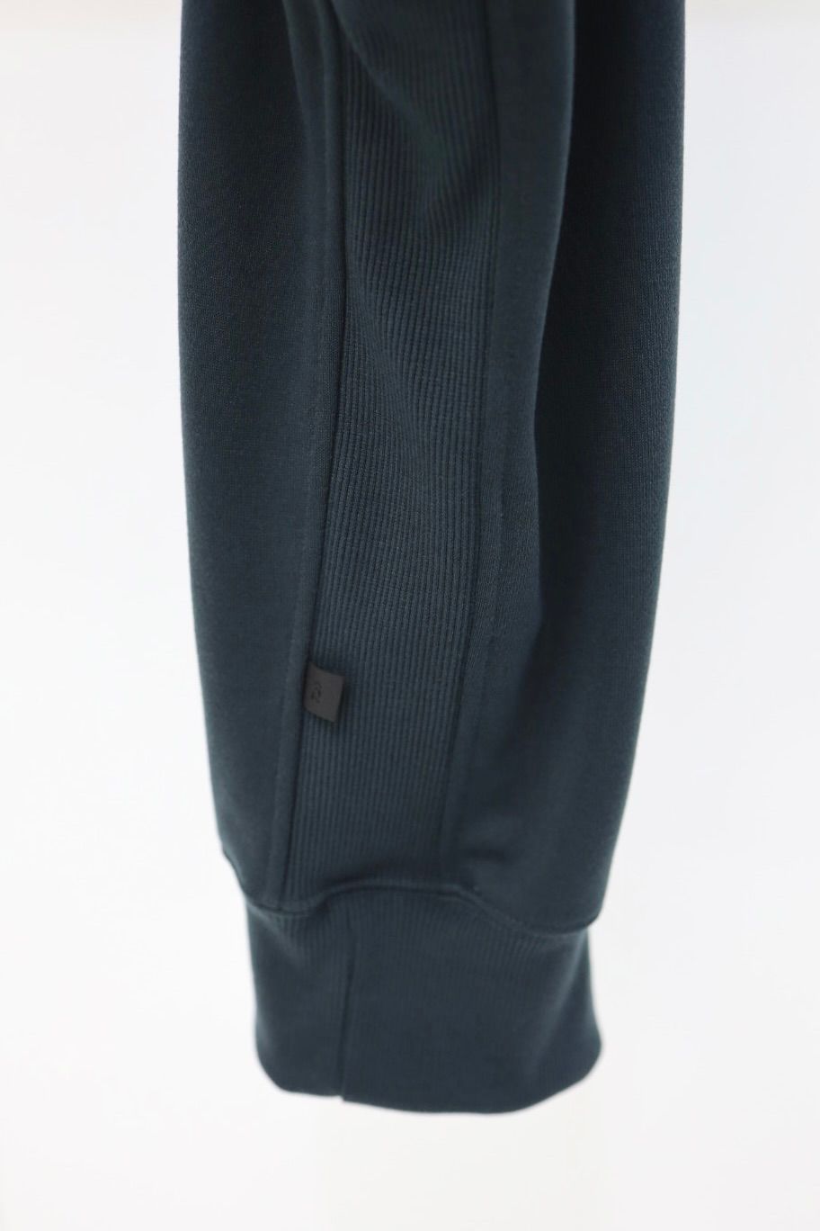 DAIWA PIER39(ダイワピア39) TECH SWEAT CREW FREEDOM SLEEVE (BE-50026)INK BLACK☆1月24日(土)発売！