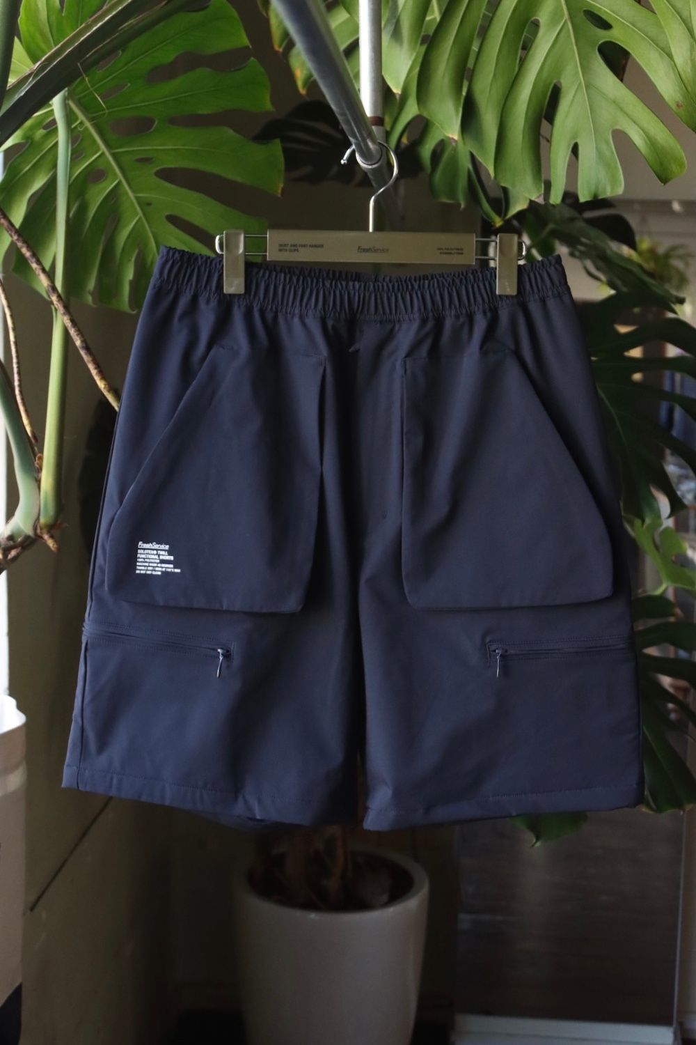 フレッシュサービス23SS SOLOTEX TWILL FUNCTIONAL  SHORTS(FSW-23-PT_122)NAVY※1月21日(土)発売！ - M