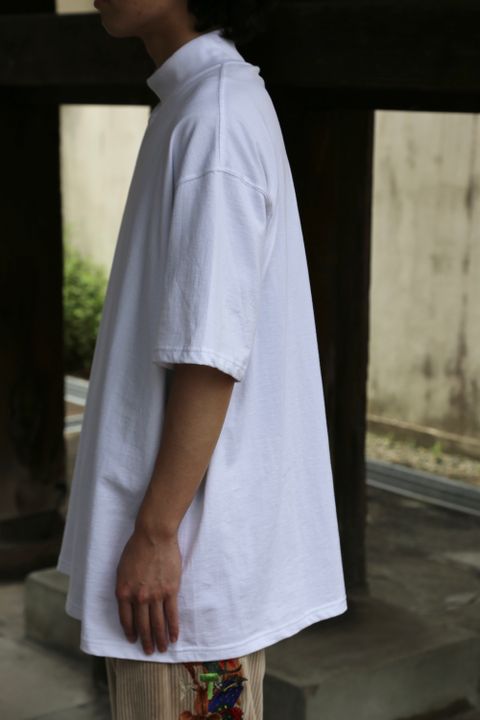 Graphpaper S/S Mock Neck Tee(GU212-70056B) style. 2021.06.07.