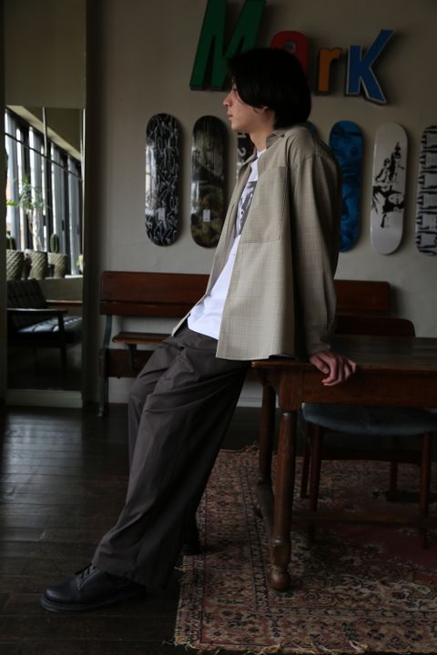 YOKE OVERSIZED BIG POCKET SHIRT(YK21SS0192SH) style.2021.2.27