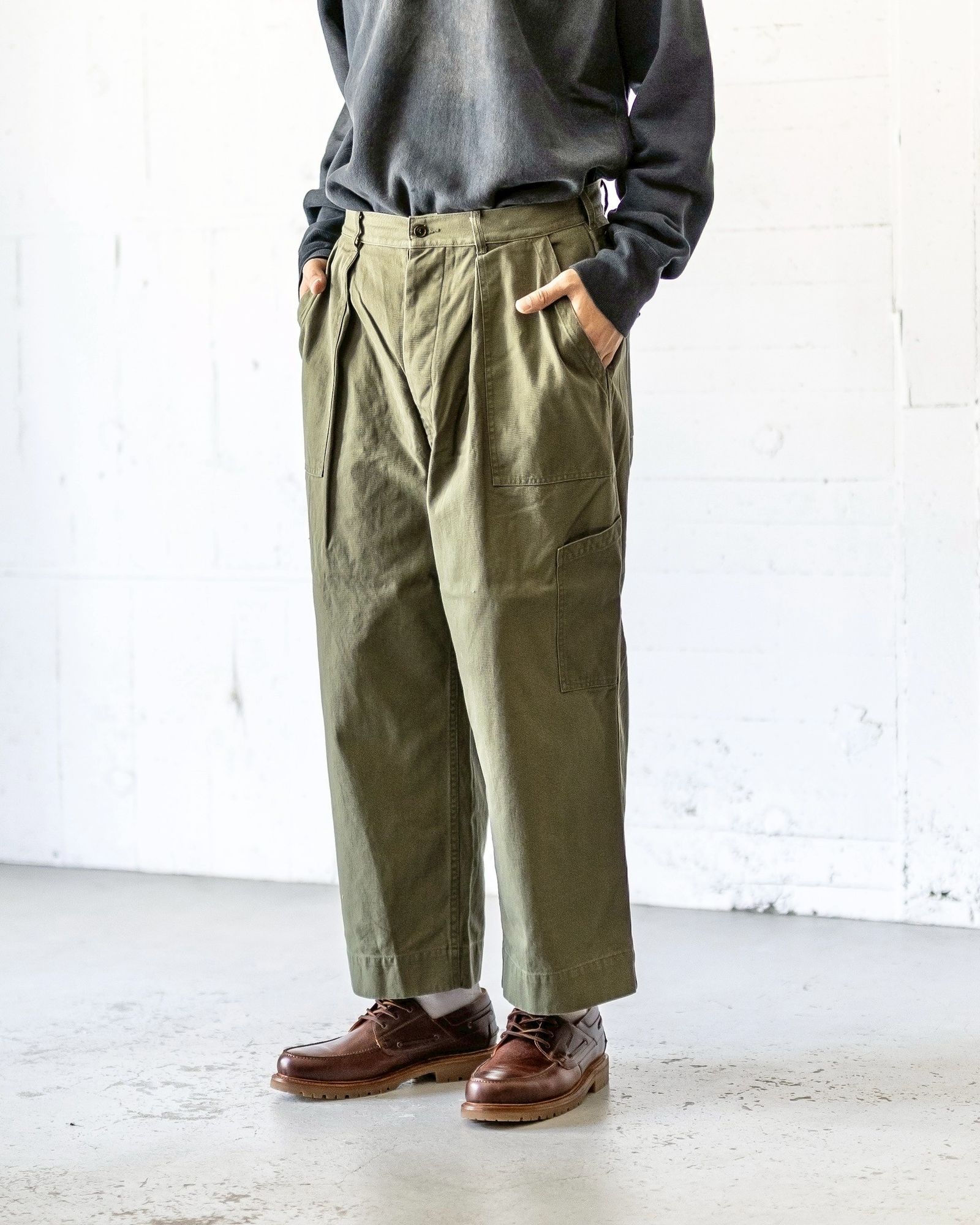 A.PRESSE セットアップ SIZE 3 アプレッセ A.PRESSE - アプレッセ Cashmere High Gauge Crew Neck Sweater