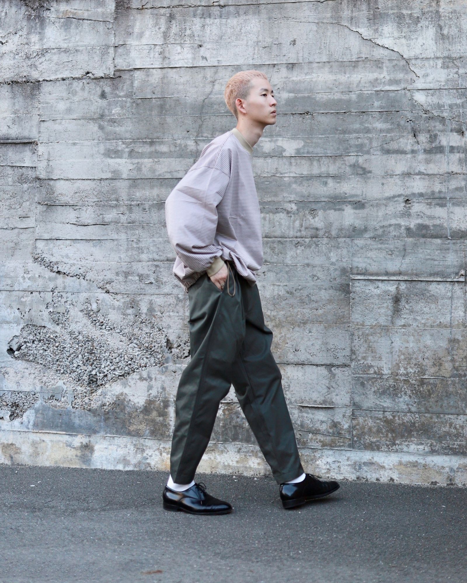 is-ness - イズネス23AW ワイドチノパンツ WIDE CHINO PANTS(16PT02T02