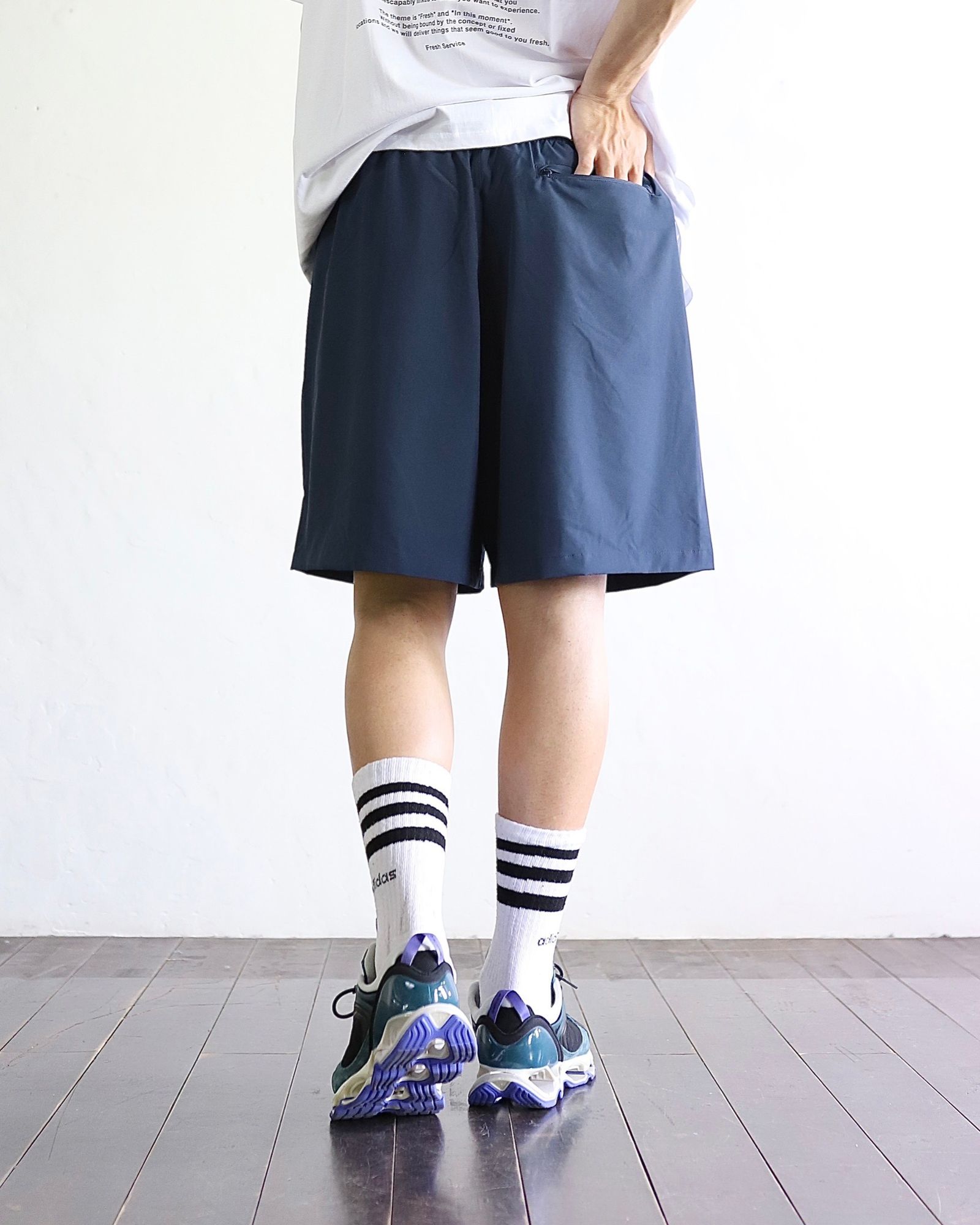 フレッシュサービス ALL WEATHER SHORTS (FSP241-50103B)NAVY - M