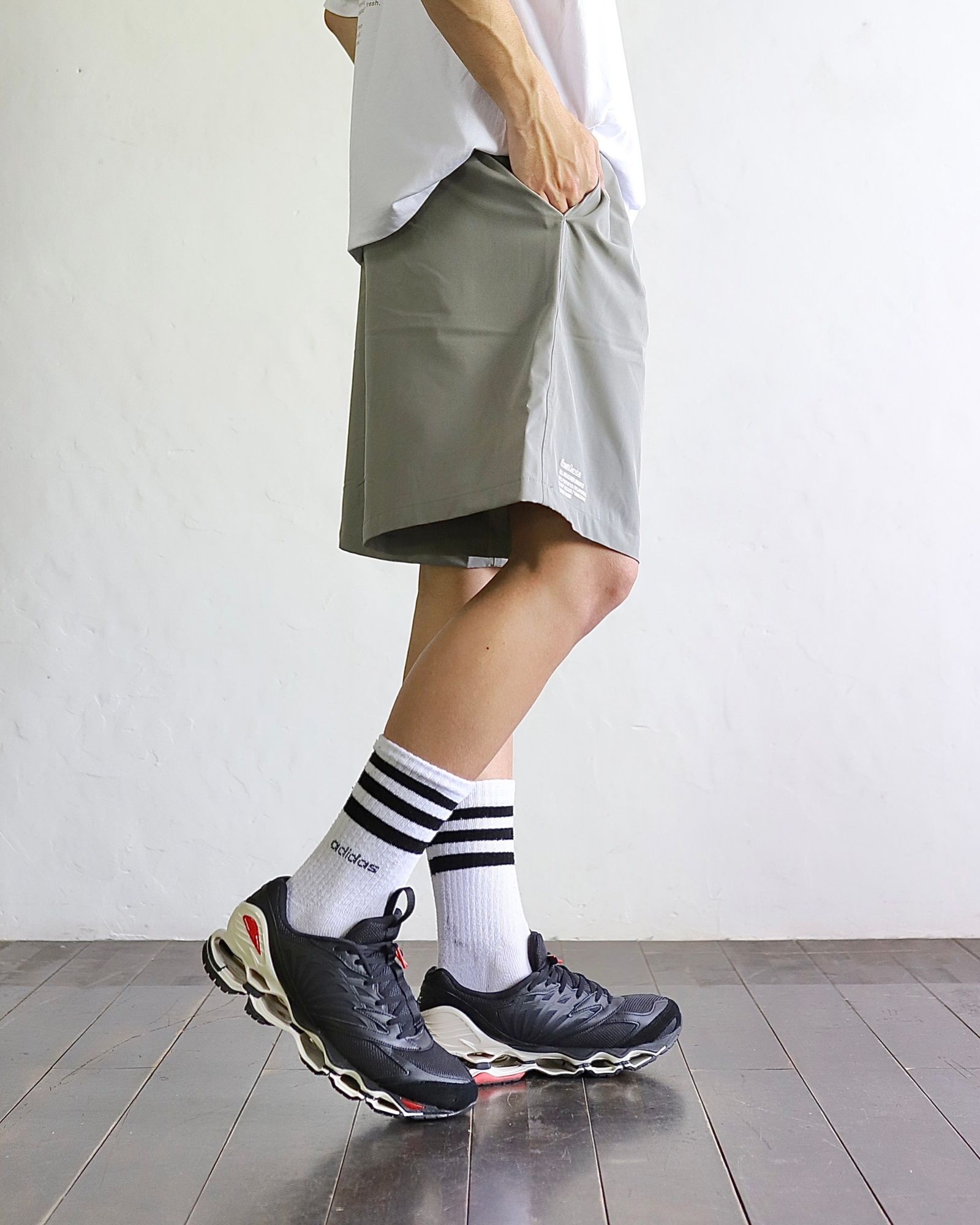 FreshService 24SS CORPORATE PRINTED S/S TEE ‘‘ON LINES’’ style 2024.4.19