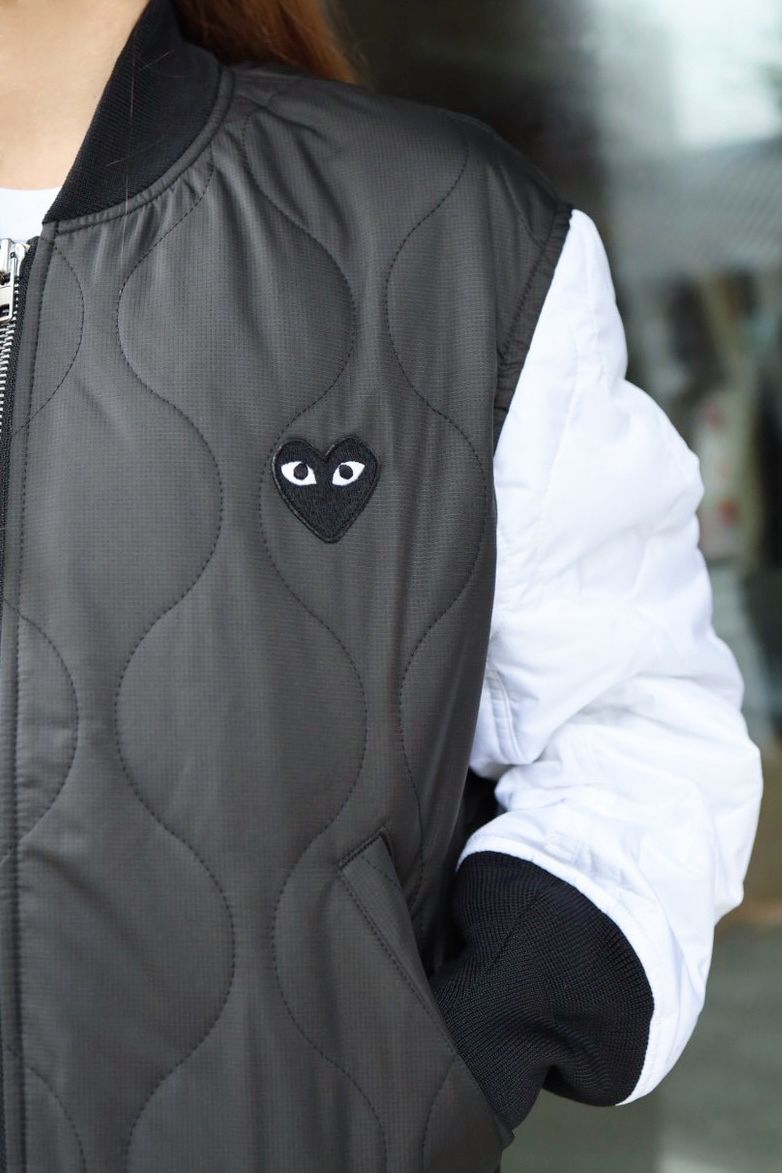 PLAY COMME des GARCONS 新作BLACKエンブレムキルティングジャケット style.2026.7.6