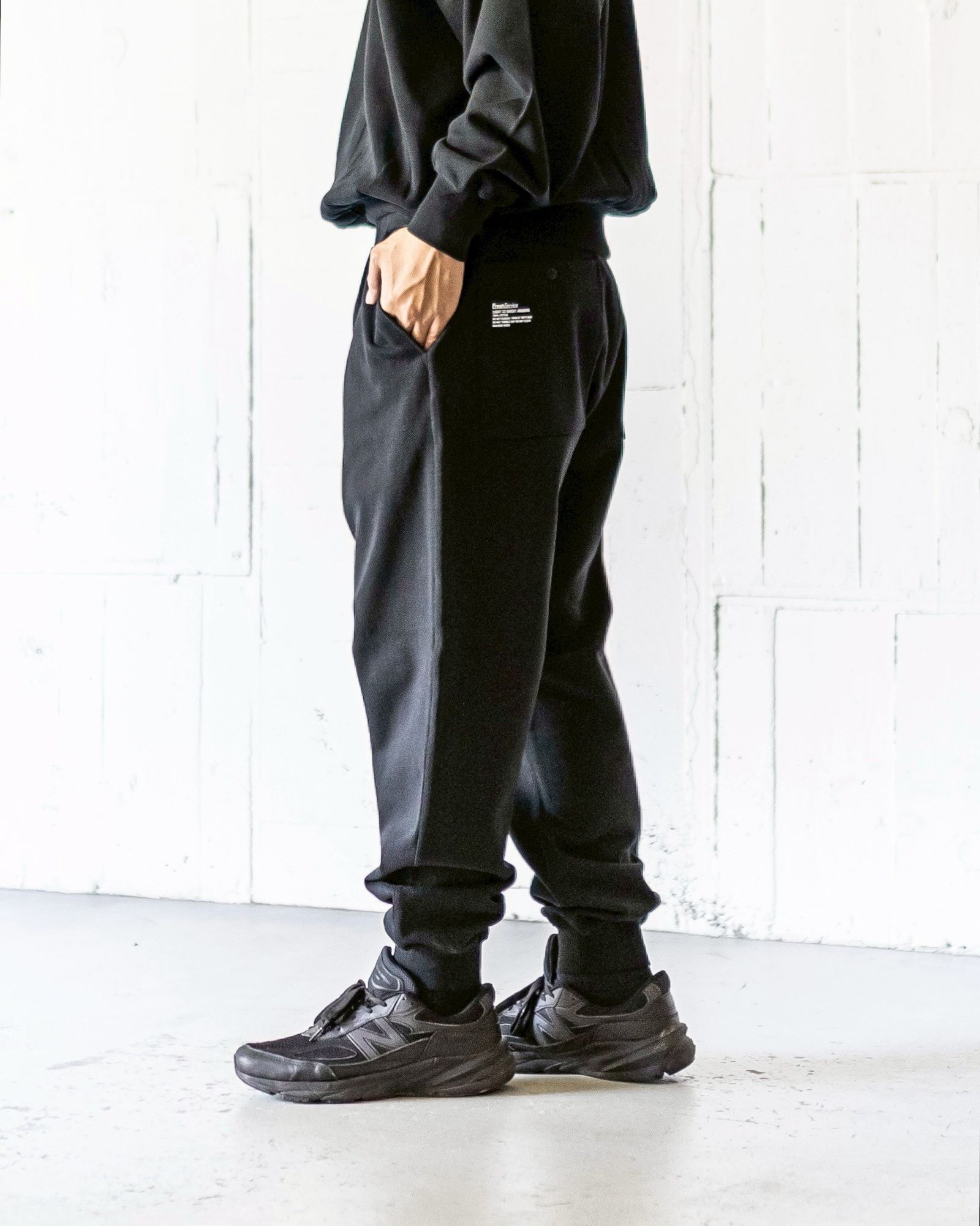 フレッシュサービス LIGHT OZ SWEAT JOGGERS (FSC253-70103B)BLACK☆9月6日(土)発売！