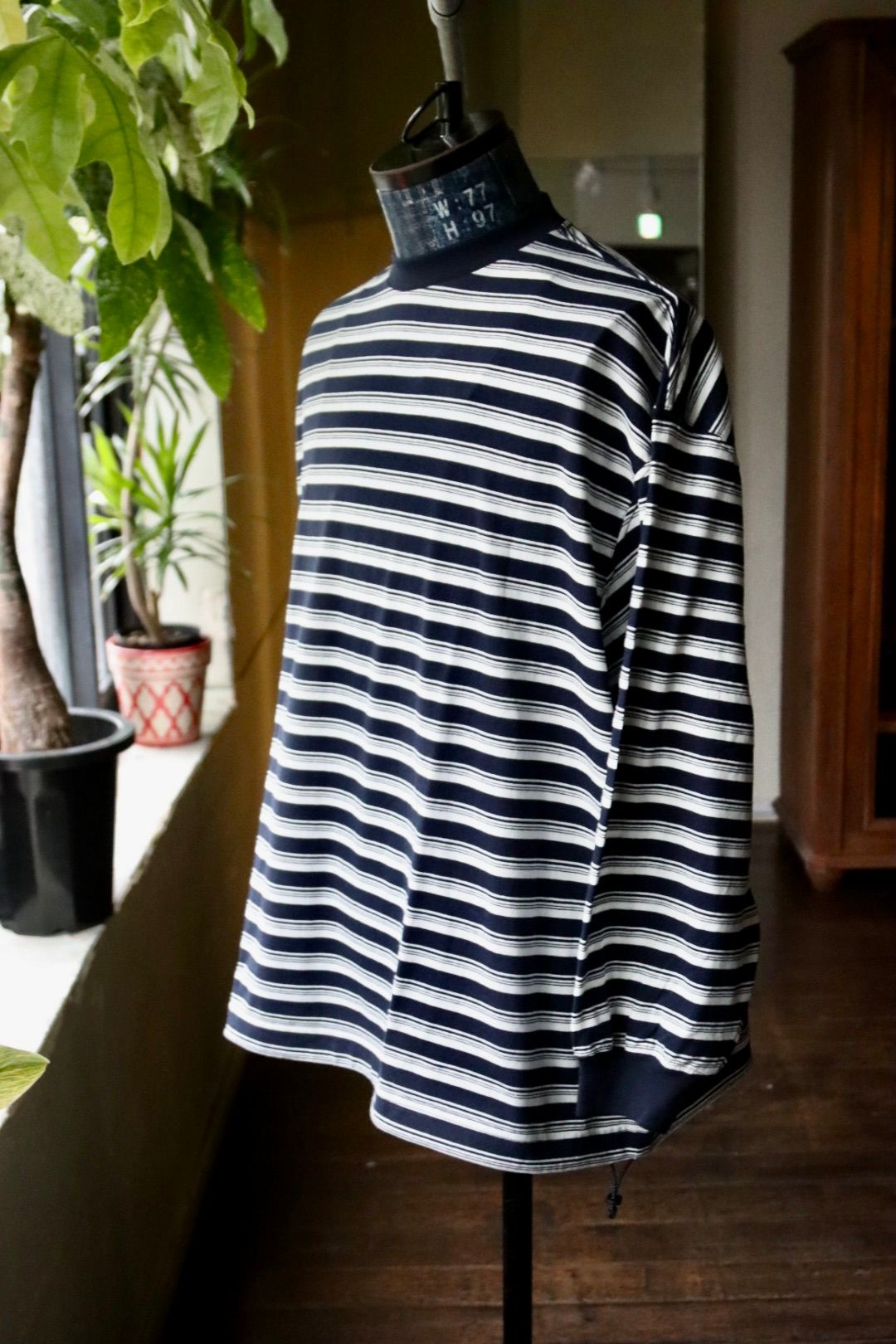 イズネス25AW BALLOON STRIPES LONG SLEEVE T SHIRT(1004AWCS03)NAVY x WHITE border