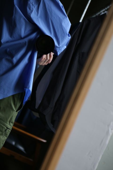Graphpaper Broad L/S Oversized Regular Collar Shirt"BLUE"style.