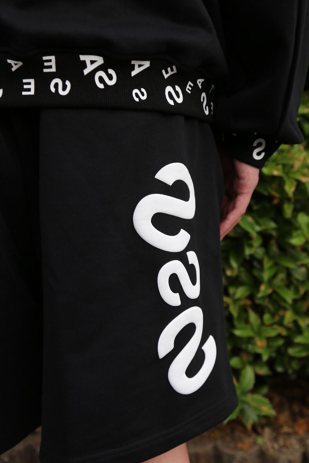 WIND AND SEA SEA (AAAEEESSS) Crew Neck style.2021.5.15