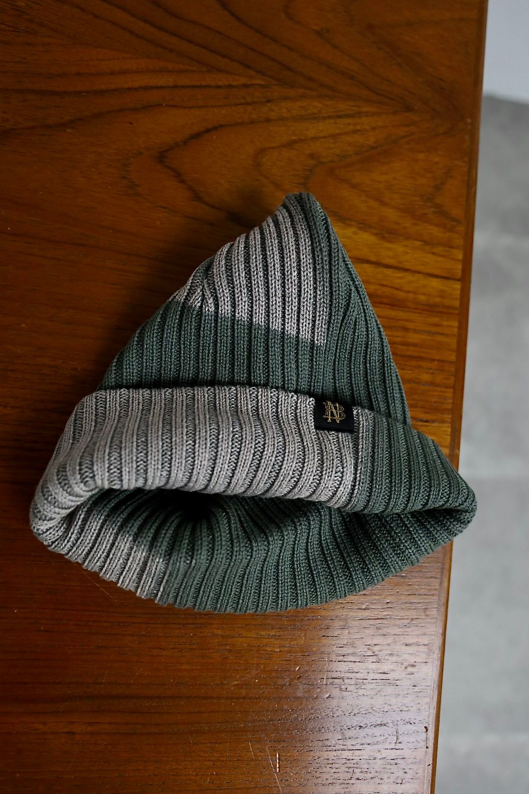 コムデギャルソンオム26FW BATONERブリーチ加工ニットキャップ (HR-N005-051-3)KHAKI☆8月7日(金)発売！