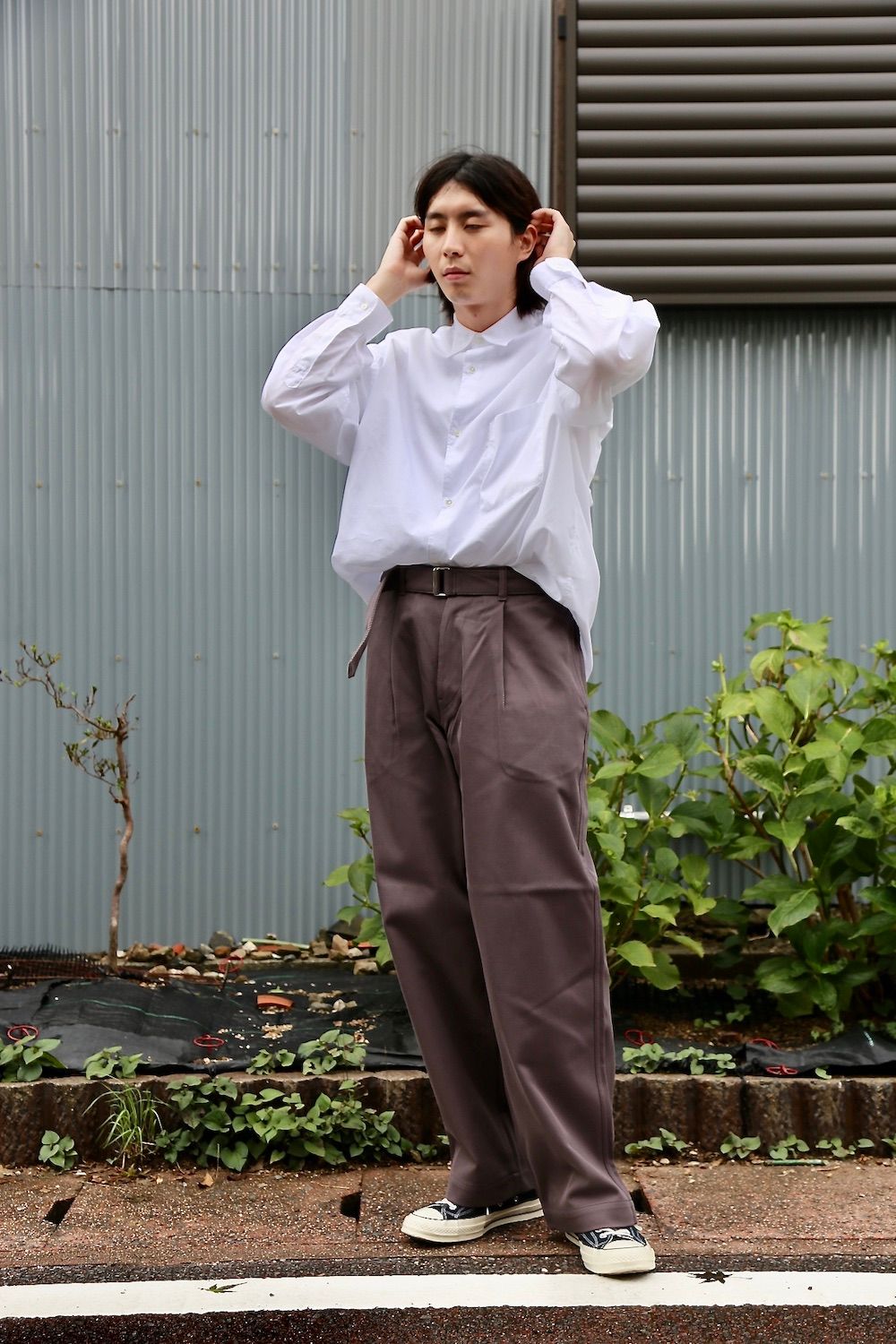 Graphpaper Hard Twill Belted Pants (GM203-40002B)GRAYスタイル