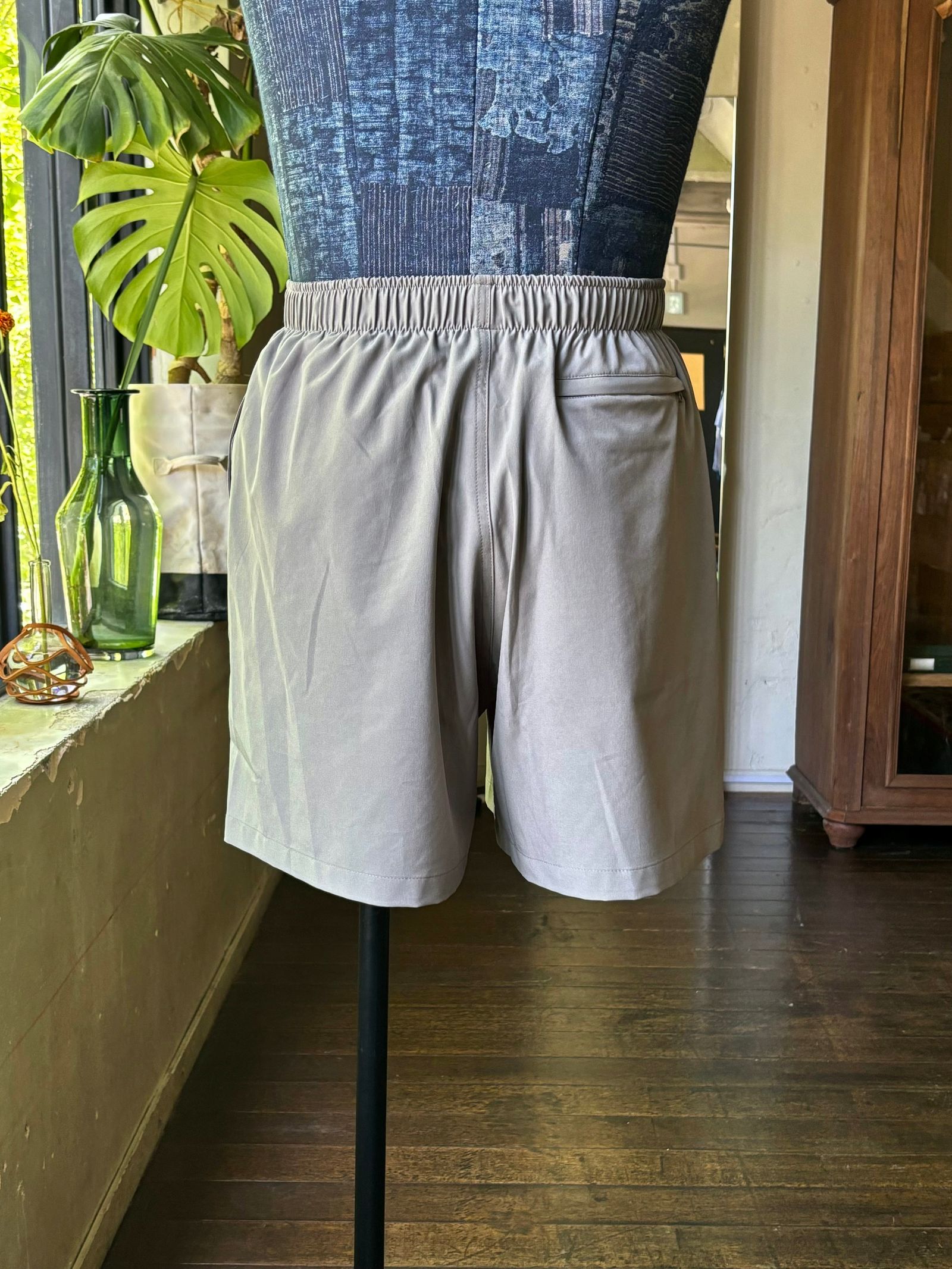 フレッシュサービス　ALL WEATHER SHORTS GRAY Fresh Service (フレッシュサービス) ALL WEATHER SHORTS
