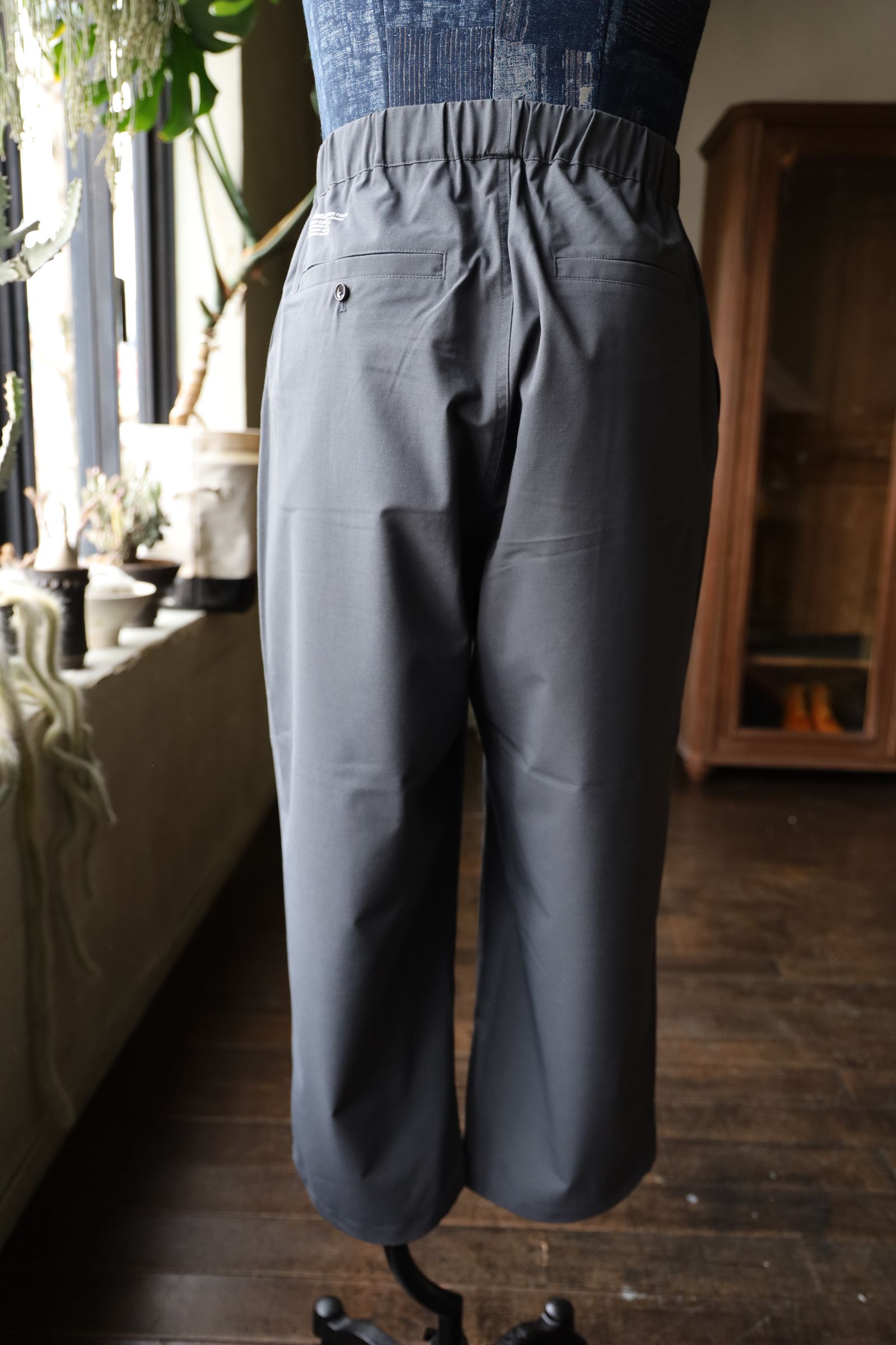 soko | old fur pants #soko #soko_shop__ #oldfabric #oldquilt