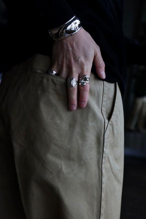 A.PRESSE Vintage US ARMY Chino Trousersスタイル