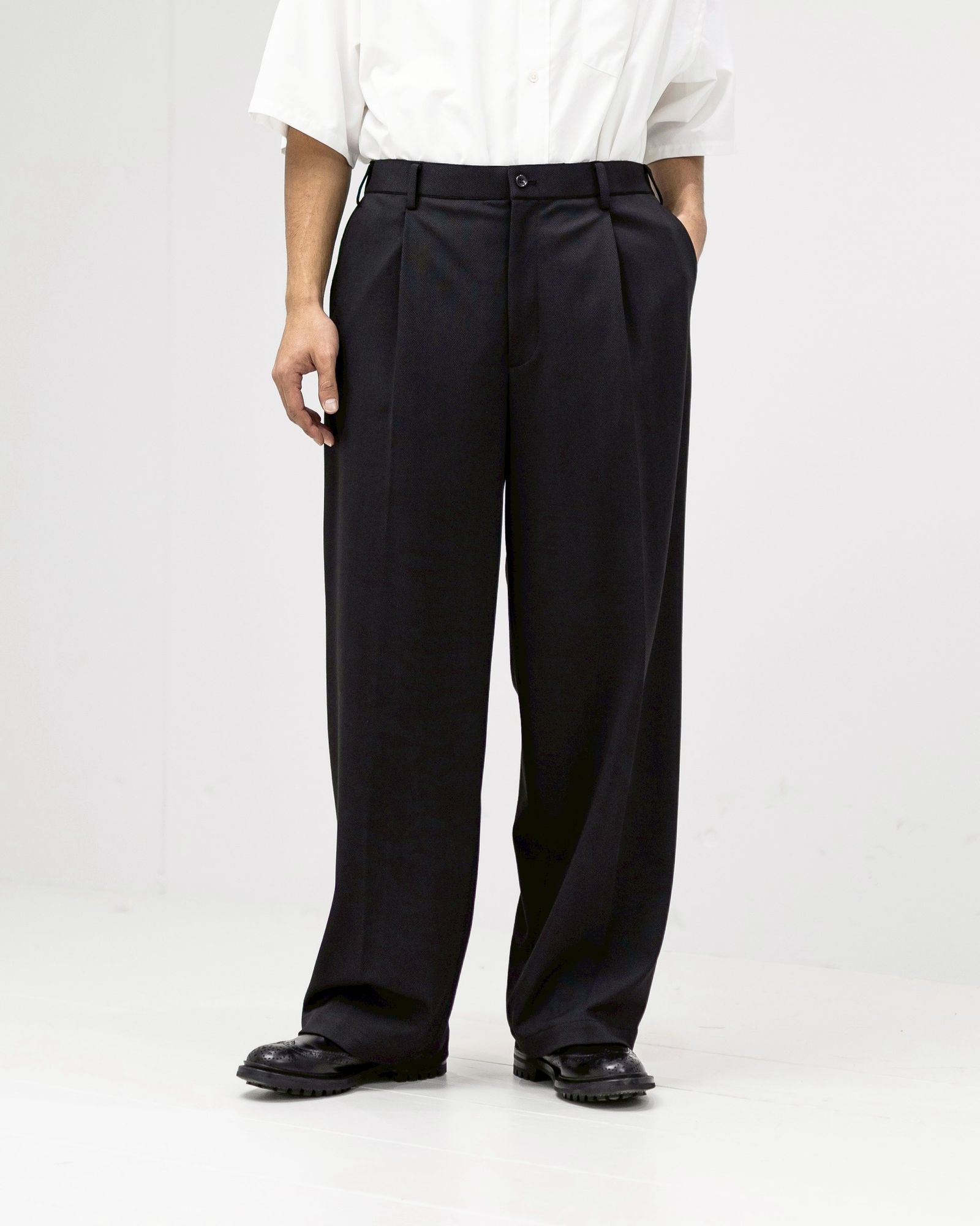 グラフペーパー 25AW SIDOGRAS Melange Ponte Wide Slacks(GM254-40052)BLACK☆11月29日(土)発売！