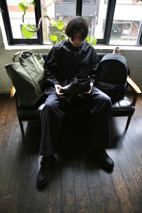 Graphpaper Garment Dyed Poplin Umbrella Yoke Shirt(GM211-50032) style.2021.1.24.