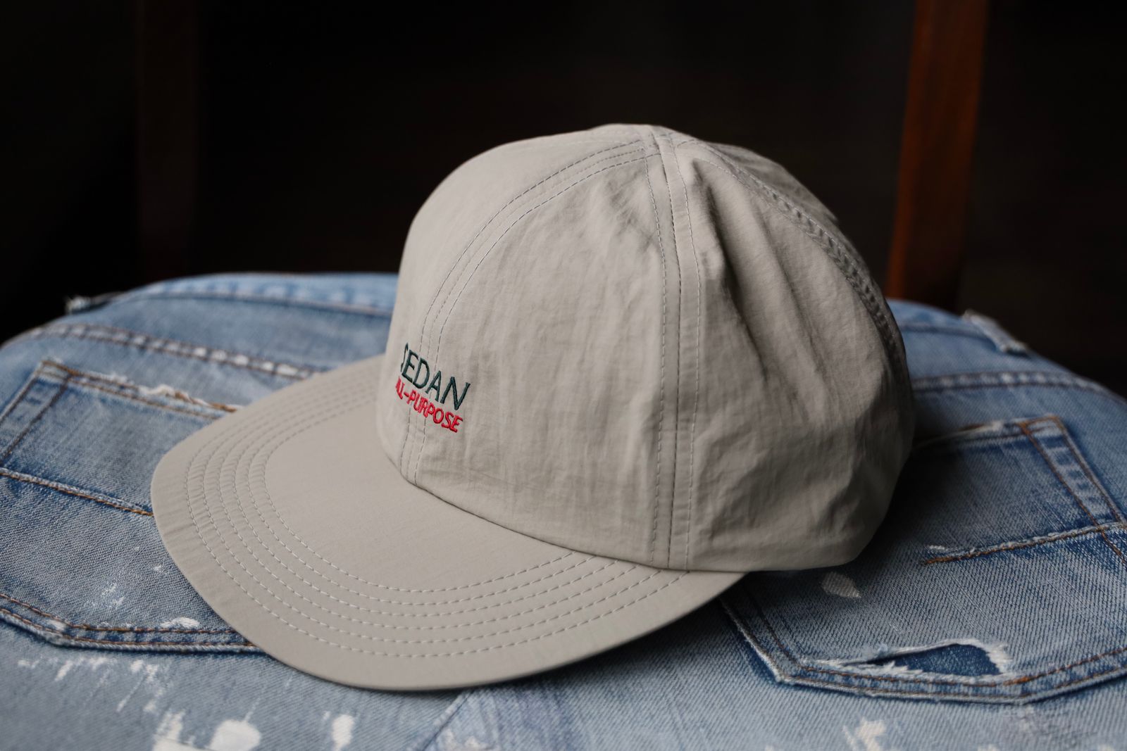 SEDAN ALL-PURPOSE - セダンオールパーパス SS25 Tech Logo Camp